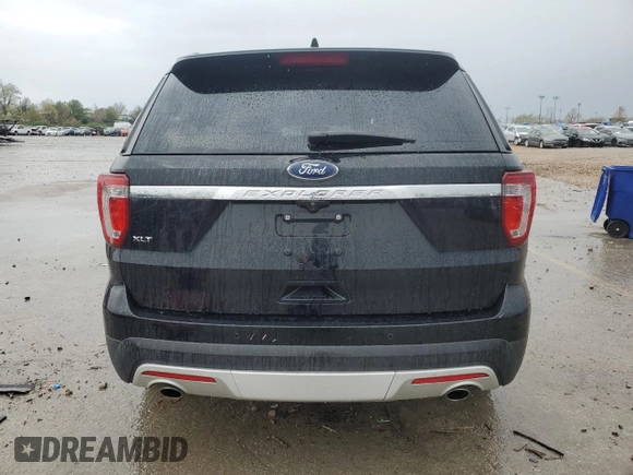 2017 Ford Explorer XLT with VIN 1FM5K7D89HGD19792, listed as a Copart auction lot 51812705 with 101,800 mi miles and Salvage Title. Bid and sale history available at DreamBid. Image 6.