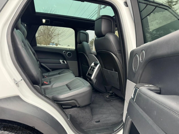 2018 Land Rover Range Rover Sport SE with VIN SALWG2RV7JA188729, listed as a Copart auction lot 45429805 with 81,312 mi miles and Clean Title. Bid and sale history available at carsss.com. Image 6.