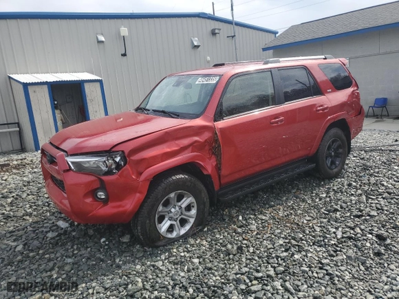 2022 Toyota 4Runner SR5 Premium with VIN JTENU5JR9N6063764, listed as a Copart auction lot 46451335 with 53,342 mi miles and Clean Title. Bid and sale history available at carsss.com. Image 1.
