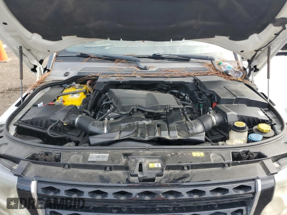 2014 Land Rover LR4 Lux with VIN SALAK2V62EA719526, listed as a Copart auction lot 60693045 with 114,317 mi miles and Clean title. Bid and sale history available at DreamBid. Image 12.