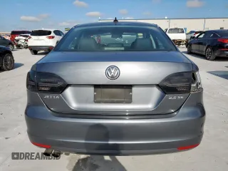2013 Volkswagen Jetta SE с VIN 3VWDP7AJ7DM397879, выставлен на аукционе Copart как лот 62449575 с пробегом 88 237 миль миль и Списание • Salvage title. История ставок и продаж доступна на DreamBid. Изображение 6.