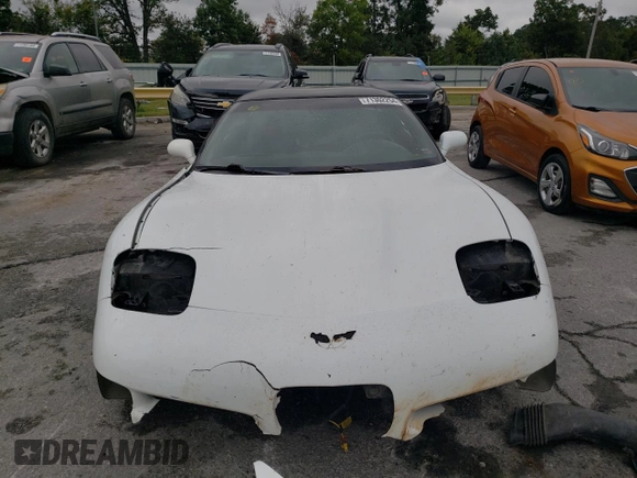 1997 Chevrolet Corvette with VIN 1G1YY22G8V5103946, listed as a Copart auction lot 71302254 with 0 mi miles and Salvage Title. Bid and sale history available at carsss.com. Image 5.