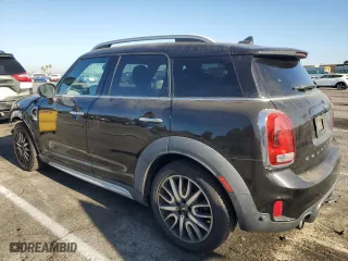 2017 MINI Countryman Cooper S with VIN WMZYT5C38H3D80926, listed as a Copart auction lot 67734084 with 83,129 mi miles and Salvage Title. Bid and sale history available at carsss.com. Image 2.