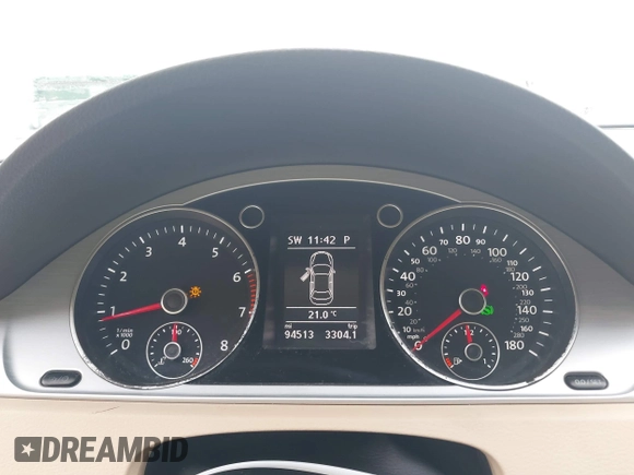 2016 Volkswagen CC Sport with VIN WVWBN7AN4GE512547, listed as a IAAI auction lot 40802001 with 94,513 mi miles. Bid and sale history available at carsss.com. Image 7.