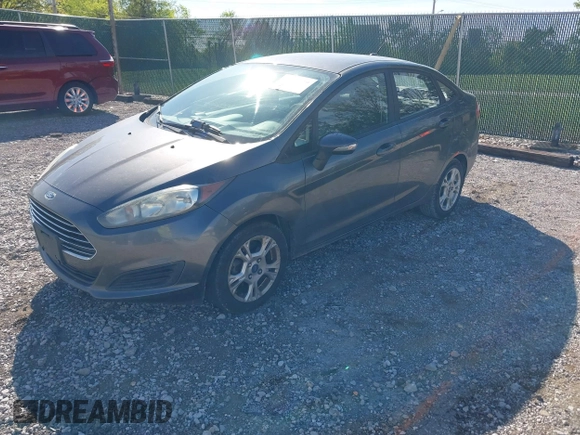 2015 Ford Fiesta SE z VIN 3FADP4BJ7FM158471, wystawiony jako IAAI lot #42090819 z przebiegiem 139 779 mil mil oraz . Historia ofert i sprzedaży dostępna na DreamBid. Obrazek 17.