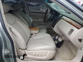 2006 Cadillac DTS 1SD z VIN 1G6KD57YX6U193025, wystawiony jako Copart lot #45784605 z przebiegiem Nie podano mil oraz Szkody całkowita. Historia ofert i sprzedaży dostępna na DreamBid. Obrazek 7.