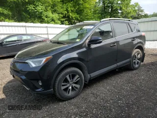 2016 Toyota RAV4 XLE with VIN 2T3RFREV6GW488911, listed as a Copart auction lot 60407195 with 110,517 mi miles and Salvage title. Bid and sale history available at DreamBid. Image 1.