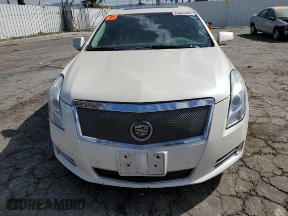 2014 Cadillac XTS Premium with VIN 2G61P5S36E9305491, listed as a Copart auction lot 44404425 with 104,710 mi miles and Salvage Title. Bid and sale history available at DreamBid. Image 5.