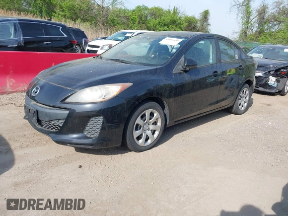 2013 Mazda 3 i SV with VIN JM1BL1TGXD1725152, listed as a IAAI auction lot 42036140 with 133,462 mi miles. Bid and sale history available at carsss.com. Image 2.