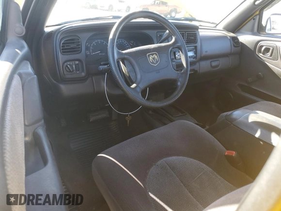 1999 Dodge Dakota with VIN 1B7GG26X4XS148631, listed as a Copart auction lot 41374055 with 304,160 mi miles and Salvage Title. Bid and sale history available at carsss.com. Image 8.