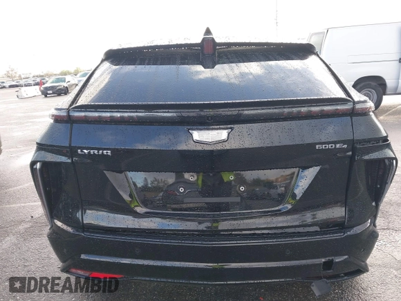 2024 Cadillac LYRIQ Luxury z VIN 1GYKPSRL6RZ120031, wystawiony jako IAAI lot #41579356 z przebiegiem 20 921 mil mil oraz . Historia ofert i sprzedaży dostępna na DreamBid. Obrazek 17.