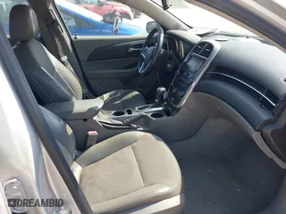 2015 Chevrolet Malibu LT with VIN 1G11D5SL1FF220792, listed as a IAAI auction lot 41776916 with 205,623 mi miles. Bid and sale history available at carsss.com. Image 5.