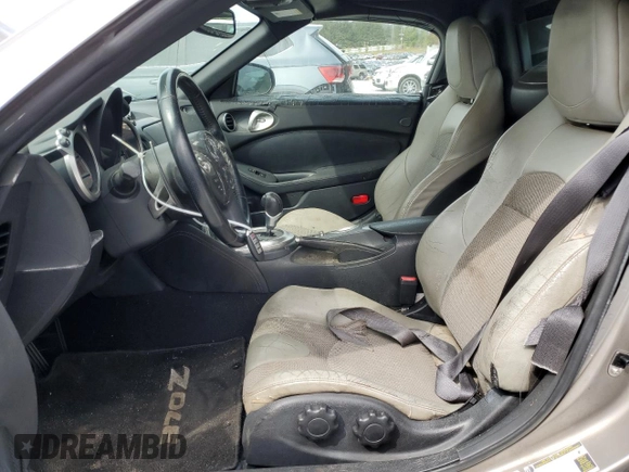 2010 Nissan 370Z Touring с VIN JN1AZ4FH1AM302540, выставлен на аукционе Copart как лот 48958965 с пробегом 110 066 миль миль и Чистый • Clean title. История ставок и продаж доступна на DreamBid. Изображение 7.