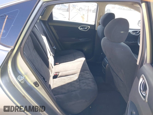 2013 Nissan Sentra SR with VIN 3N1AB7AP9DL772155, listed as a IAAI auction lot 42101117 with 112,209 mi miles and . Bid and sale history available at DreamBid. Image 8.