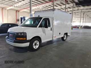 2021 GMC Savana Commercial with VIN 1GDY7RF76M1211125, listed as a Copart auction lot 86904144 with Not Provided miles and Clean Title. Bid and sale history available at carsss.com. Image 1.