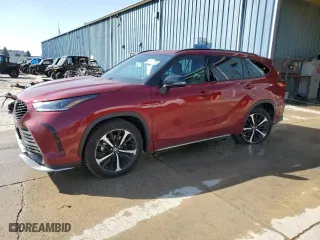 2021 Toyota Highlander XSE with VIN 5TDJZRBH8MS156274, listed as a Copart auction lot 48811775 with 36,585 mi miles and Salvage Title. Bid and sale history available at carsss.com. Image 1.