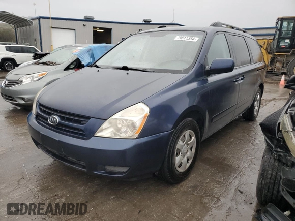 2008 Kia Sedona LX with VIN KNDMB233086238730, listed as a Copart auction lot 79011384 with 141,965 mi miles and Clean Title. Bid and sale history available at carsss.com. Image 1.