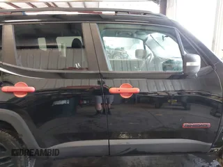 2016 Jeep Renegade Trailhawk with VIN ZACCJBCT9GPC83188, listed as a IAAI auction lot 42565945 with 111,712 mi miles and . Bid and sale history available at DreamBid. Image 14.
