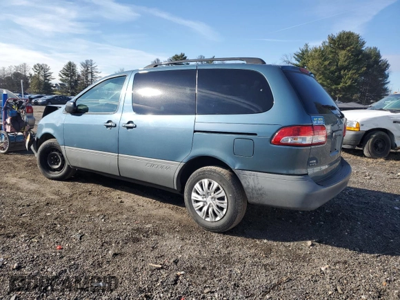2002 Toyota Sienna LE with VIN 4T3ZF13C82U482524, listed as a Copart auction lot 82845954 with 233,908 mi miles and Salvage Title. Bid and sale history available at carsss.com. Image 2.