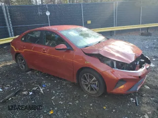 2022 Kia Forte LXS with VIN 3KPF24AD8NE467713, listed as a Copart auction lot 47357245 with 107,267 mi miles and Salvage Title. Bid and sale history available at carsss.com. Image 4.