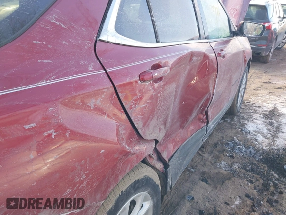 2019 Chevrolet Equinox LT with VIN 2GNAXKEV1K6101226, listed as a IAAI auction lot 41639770 with 99,425 mi miles. Bid and sale history available at carsss.com. Image 6.
