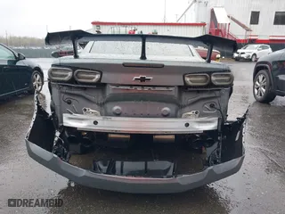 2019 Chevrolet Camaro 2SS with VIN 1G1FH1R79K0133313, listed as a IAAI auction lot 41958694 with 76,321 mi miles. Bid and sale history available at carsss.com. Image 16.