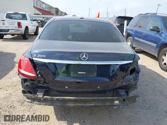 2018 Mercedes-Benz E 300 with VIN WDDZF4JB6JA376412, listed as a IAAI auction lot 42298940 with 59,973 mi miles and . Bid and sale history available at DreamBid. Image 6.