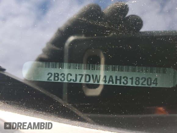 2010 Dodge Challenger SRT-8 with VIN 2B3CJ7DW4AH318204, listed as a Copart auction lot 86770904 with 91,830 mi miles and Salvage title. Bid and sale history available at DreamBid. Image 13.