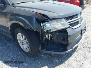 2018 Dodge Journey SXT with VIN 3C4PDCBG7JT172075, listed as a IAAI auction lot 41840766 with 64,572 mi miles and . Bid and sale history available at carsss.com. Image 6.