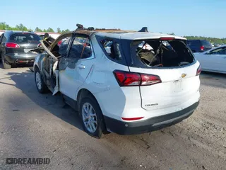 2024 Chevrolet Equinox LT with VIN 3GNAXKEG8RL135767, listed as a IAAI auction lot 41942227 with 1 mi miles. Bid and sale history available at carsss.com. Image 3.