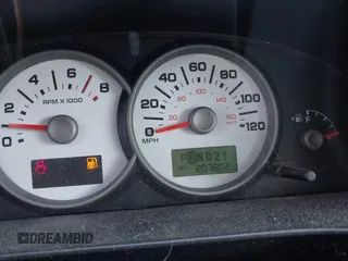 2005 Ford Escape XLT with VIN 1FMYU03175DA18437, listed as a IAAI auction lot 42567091 with 207,602 mi miles and . Bid and sale history available at DreamBid. Image 7.