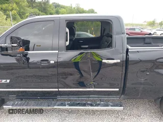 2019 Chevrolet Silverado 2500HD LTZ with VIN 1GC1KTEY5KF151527, listed as a IAAI auction lot 37045890 with 120,233 mi miles. Bid and sale history available at carsss.com. Image 14.