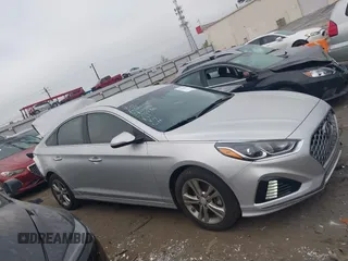 2018 Hyundai Sonata SEL with VIN 5NPE34AFXJH724211, listed as a IAAI auction lot 41962402 with 147,077 mi miles and . Bid and sale history available at carsss.com. Image 13.