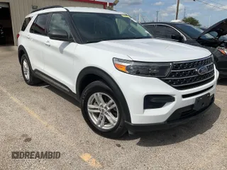 2022 Ford Explorer XLT z VIN 1FMSK7DH3NGB36208, wystawiony jako IAAI lot #42468431 z przebiegiem 51 513 mil mil oraz . Historia ofert i sprzedaży dostępna na DreamBid. Obrazek 4.