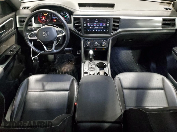 2021 Volkswagen Atlas SE with VIN 1V2RE2CA3MC202973, listed as a Copart auction lot 83294514 with 21,508 mi miles and Salvage title. Bid and sale history available at DreamBid. Image 8.