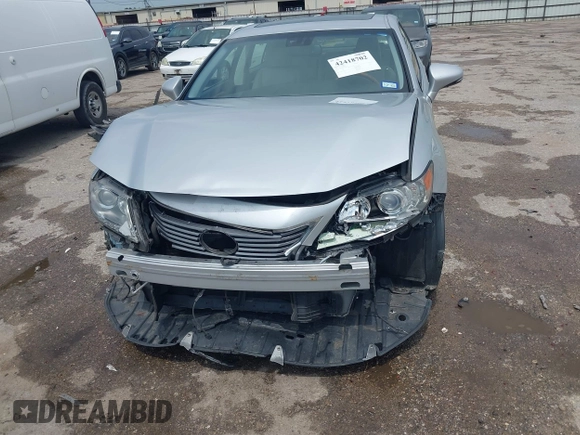 2013 Lexus ES 300h with VIN JTHBW1GG8D2026600, listed as a IAAI auction lot 42418702 with 114,652 mi miles and . Bid and sale history available at DreamBid. Image 13.