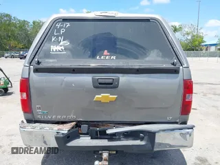 2012 Chevrolet Silverado 1500 LT with VIN 1GCRKSE71CZ222582, listed as a IAAI auction lot 42096128 with 275,037 mi miles and . Bid and sale history available at DreamBid. Image 17.