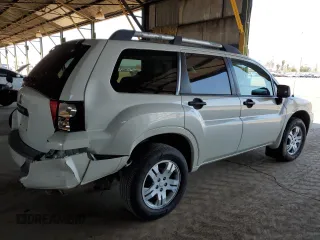 2008 Mitsubishi Endeavor LS z VIN 4A4MN21S28E011958, wystawiony jako Copart lot #55628595 z przebiegiem 188 132 mil mil oraz Szkoda całkowita • Salvage title. Historia ofert i sprzedaży dostępna na DreamBid. Obrazek 3.