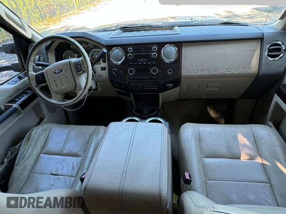 2010 Ford F-250 XL with VIN 1FTSW2BR2AEB06291, listed as a Copart auction lot 60170705 with 158,371 mi miles and Clean title. Bid and sale history available at DreamBid. Image 9.