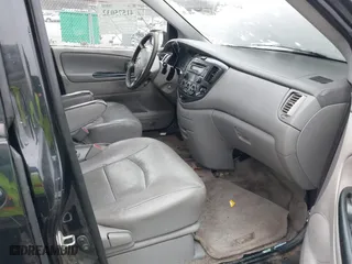 2003 Mazda MPV LX with VIN JM3LW28J230339455, listed as a IAAI auction lot 41575032 with 233,246 mi miles. Bid and sale history available at carsss.com. Image 5.