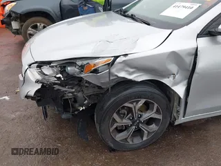 2019 Kia Forte LXS with VIN 3KPF24AD8KE075892, listed as a IAAI auction lot 41479410 with 106,609 mi miles. Bid and sale history available at carsss.com. Image 6.