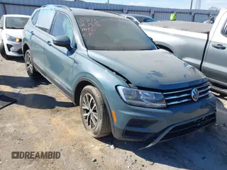 2021 Volkswagen Tiguan SE with VIN 3VV3B7AX1MM023903, listed as a IAAI auction lot 41712233 with Not Provided miles and . Bid and sale history available at DreamBid. Image 1.