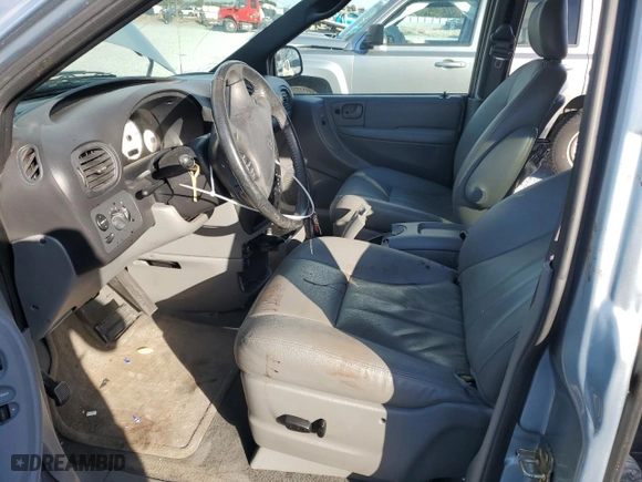 2004 Dodge Caravan SXT with VIN 2D4GP44L14R504822, listed as a Copart auction lot 46928775 with 94,767 mi miles and Non Repairable. Bid and sale history available at carsss.com. Image 7.