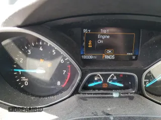2017 Ford Escape S with VIN 1FMCU0F73HUC92829, listed as a Copart auction lot 61669875 with 100,339 mi miles and Salvage title. Bid and sale history available at DreamBid. Image 9.
