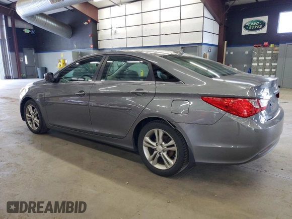 2013 Hyundai Sonata GLS z VIN 5NPEB4AC8DH659615, wystawiony jako Copart lot #55651985 z przebiegiem 81 532 mil mil oraz Szkoda całkowita • Salvage title. Historia ofert i sprzedaży dostępna na DreamBid. Obrazek 2.