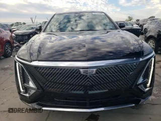 2023 Cadillac LYRIQ RWD Luxury z VIN 1GYKPMRK1PZ003280, wystawiony jako Copart lot #70182293 z przebiegiem 2186 mil mil oraz . Historia ofert i sprzedaży dostępna na DreamBid. Obrazek 5.