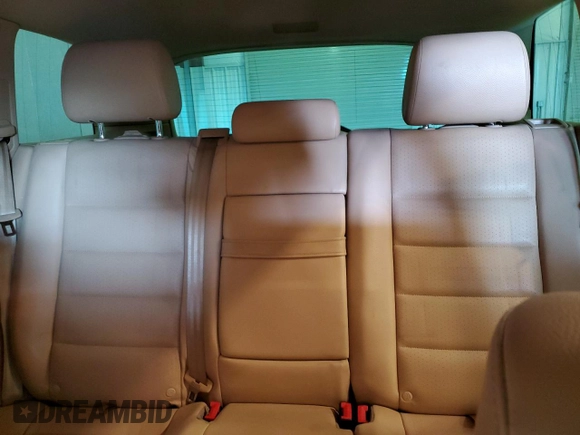 2009 Volkswagen Touareg VR6 z VIN WVGBE77L29D015958, wystawiony jako Copart lot #52019505 z przebiegiem 179 339 mil mil oraz Czysty tytuł • Clean title. Historia ofert i sprzedaży dostępna na DreamBid. Obrazek 10.