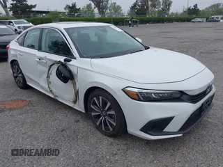 2024 Honda Civic EX z VIN 2HGFE1F77RH337748, wystawiony jako IAAI lot #42047010 z przebiegiem 5 598 mil mil oraz . Historia ofert i sprzedaży dostępna na DreamBid. Obrazek 1.
