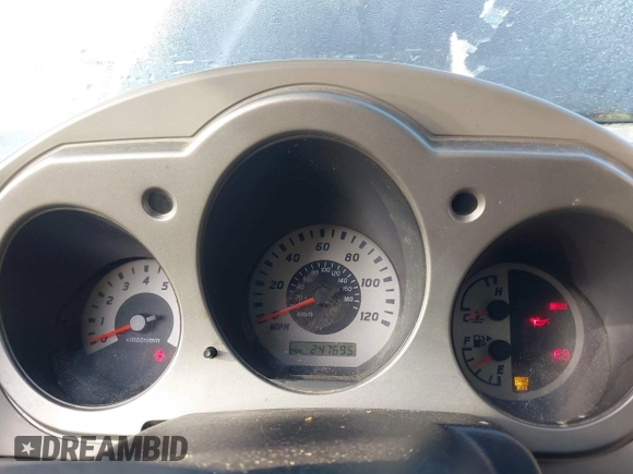 2004 Nissan Xterra XE with VIN 5N1ED28Y74C602510, listed as a IAAI auction lot 41353881 with 247,695 mi miles and . Bid and sale history available at carsss.com. Image 7.