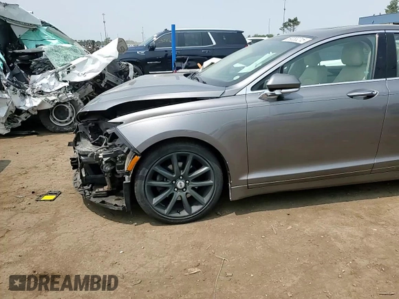 2014 Lincoln MKZ with VIN 3LN6L2GK9ER827759, listed as a Copart auction lot 59083215 with 213,574 mi miles and Clean title. Bid and sale history available at DreamBid. Image 13.
